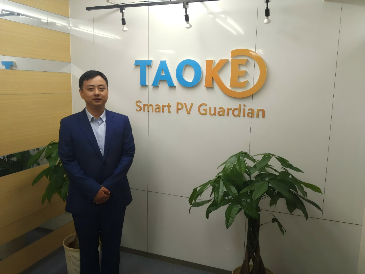 TAOKE日本公司办公区品牌墙